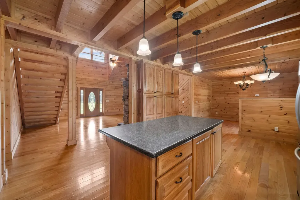 2465 Browns Mill Road Lascassas TN 37085