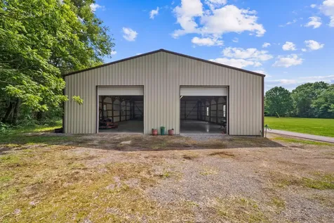 2465 Browns Mill Road Lascassas TN 37085