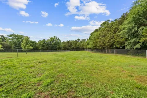 2465 Browns Mill Road Lascassas TN 37085