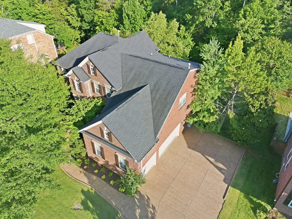 1122 Pin Oak Lane Brentwood TN 37027