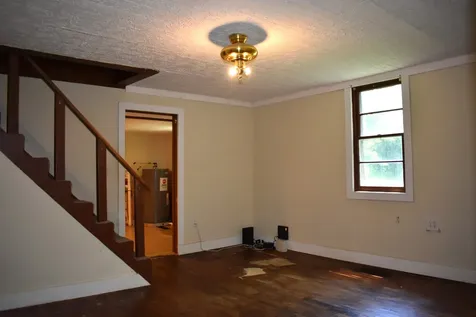 86 Dog Branch Road, S Pleasant Shade TN 37145
