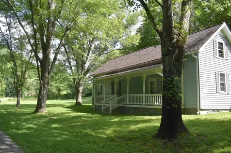86 Dog Branch Road, S Pleasant Shade TN 37145