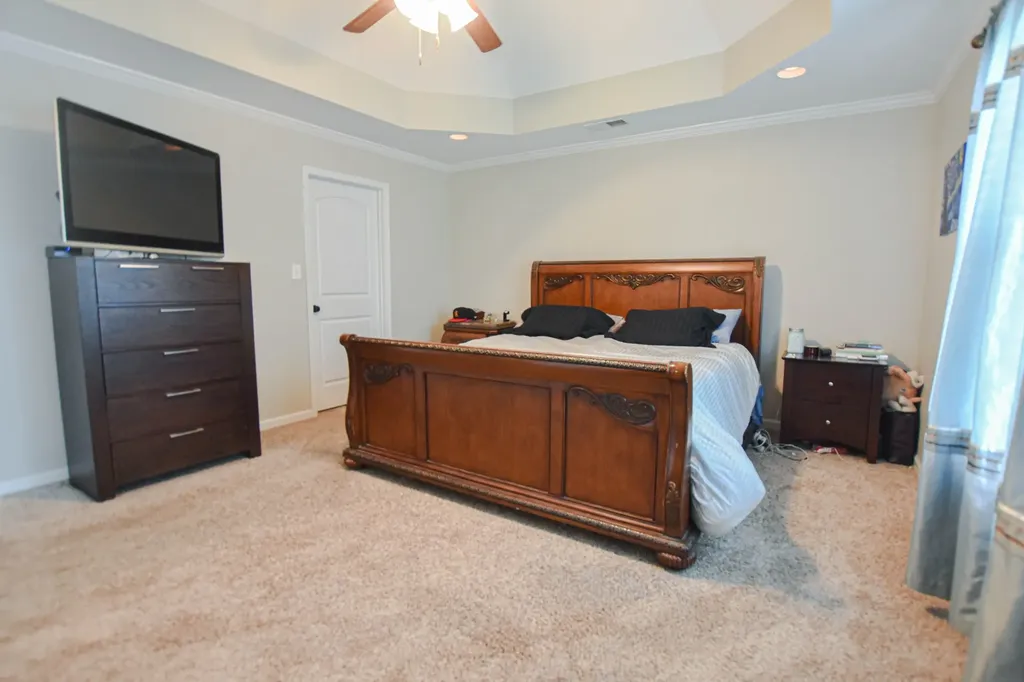 3702 Windmill Court Clarksville TN 37040
