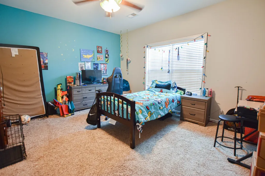 3702 Windmill Court Clarksville TN 37040