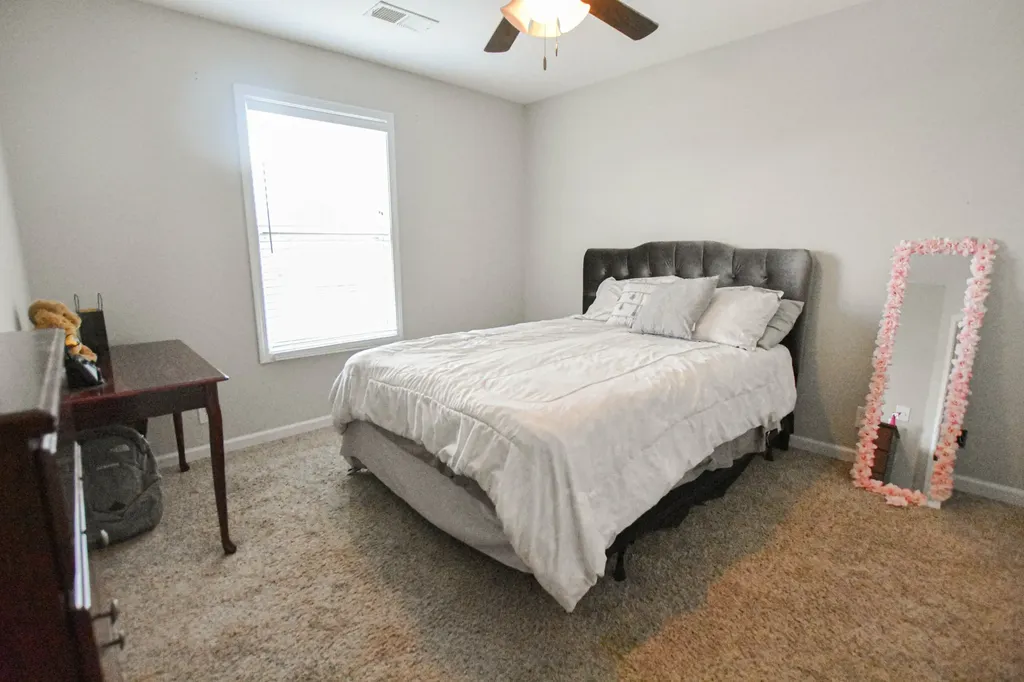 3702 Windmill Court Clarksville TN 37040