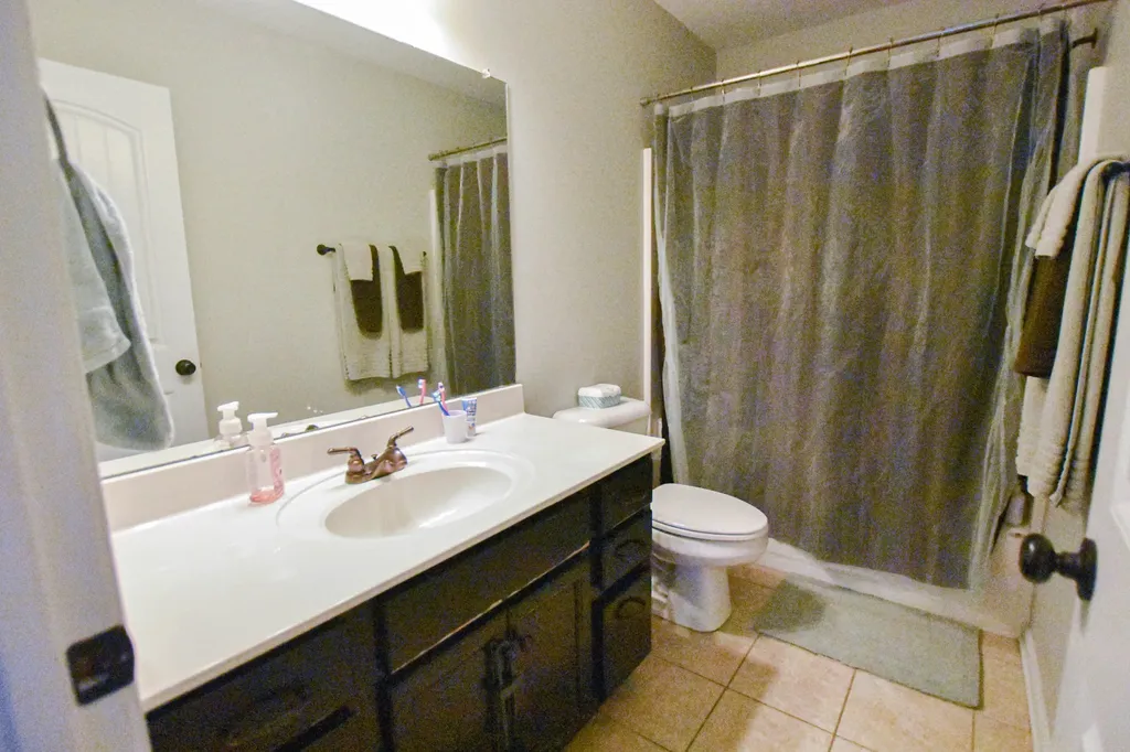 3702 Windmill Court Clarksville TN 37040