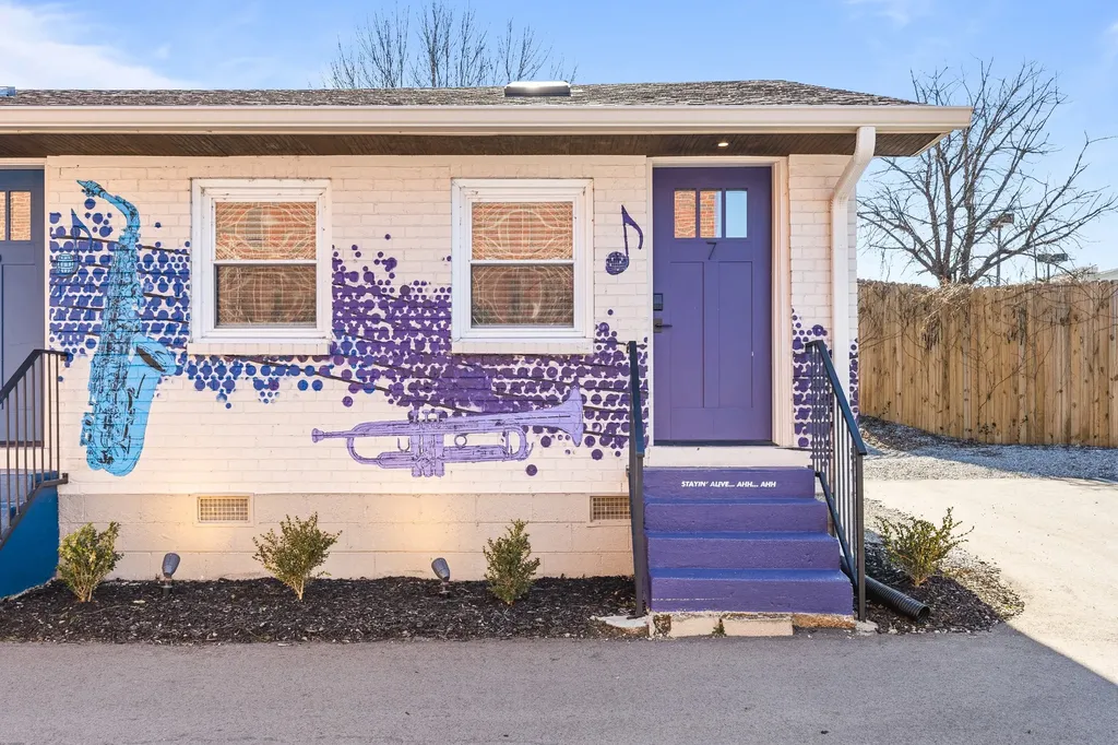 1222 Gallatin Avenue Nashville TN 37206