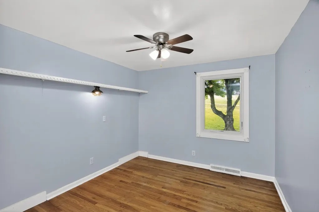 921 Azalea Drive Columbia TN 38401