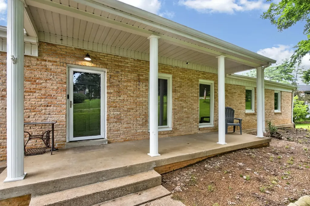 921 Azalea Drive Columbia TN 38401