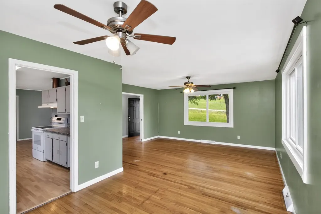 921 Azalea Drive Columbia TN 38401
