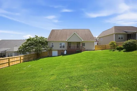 178 Kailors Cove Circle Ringgold GA 30736