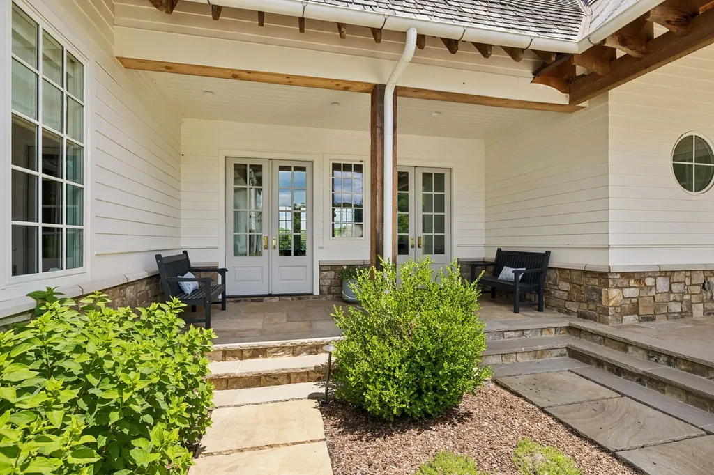 3580 Gray Lane Thompsons Station TN 37179
