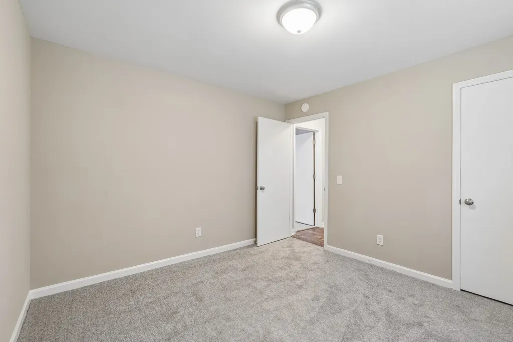 927 Oak Vale Hermitage TN 37076