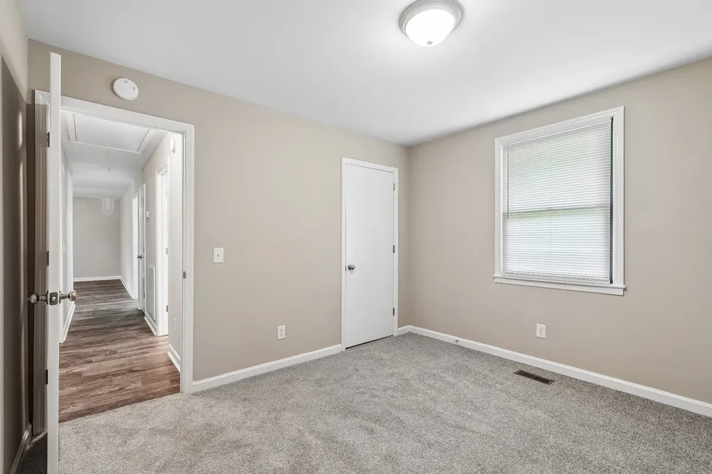 927 Oak Vale Hermitage TN 37076