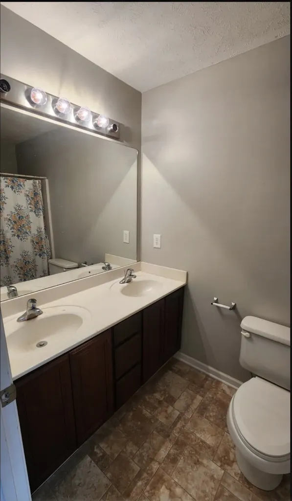 2035 Shaylin Loop Antioch TN 37013