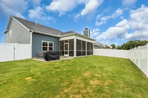 3104 Chatfield Drive Murfreesboro TN 37129