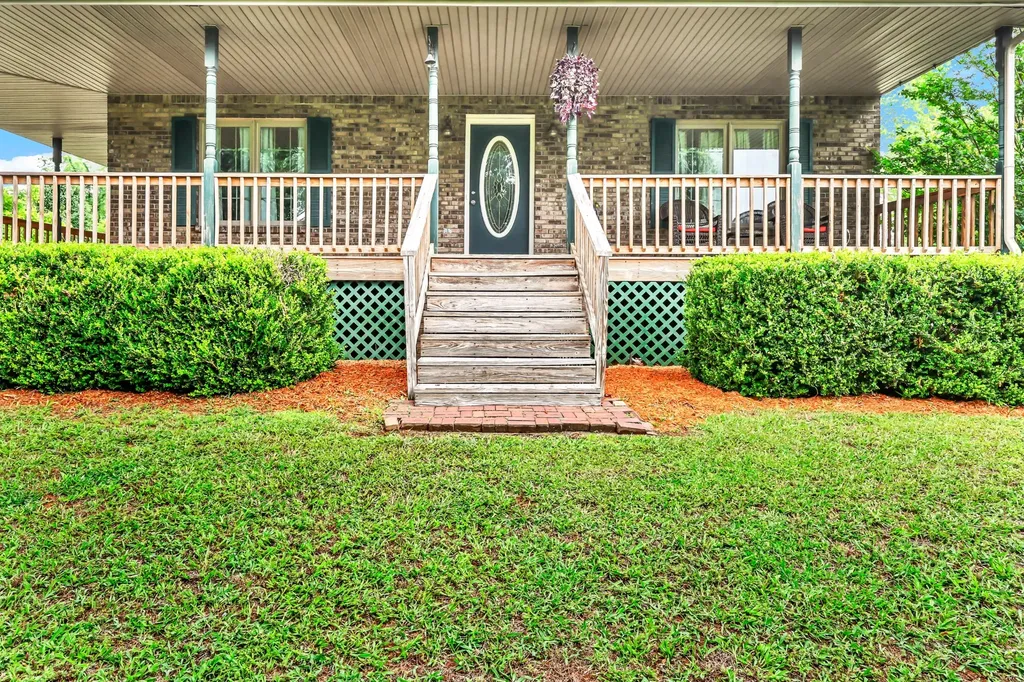 1234 Dotsonville Road Clarksville TN 37042