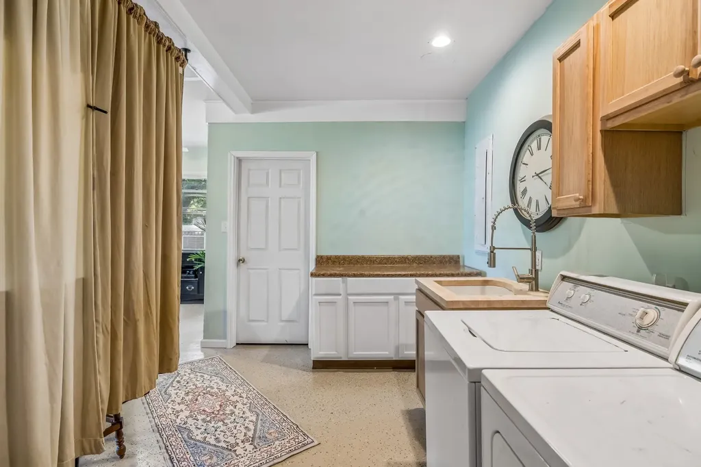 1082 Rolling Fields Circle Columbia TN 38401