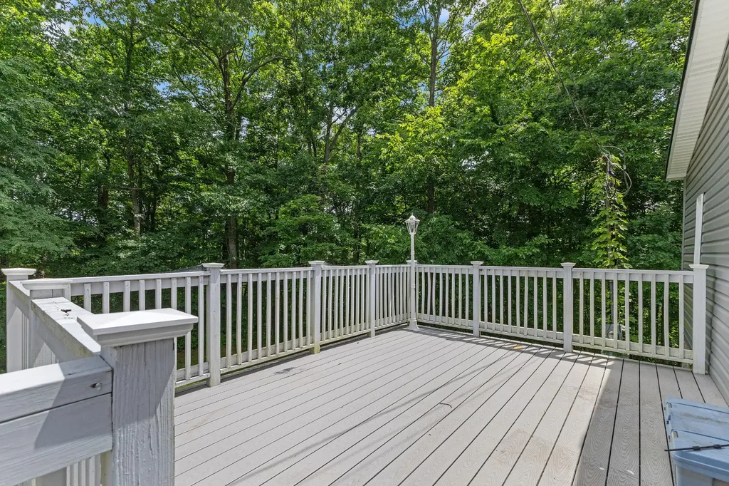 1022 Dogwood Lane Kingston Springs TN 37082