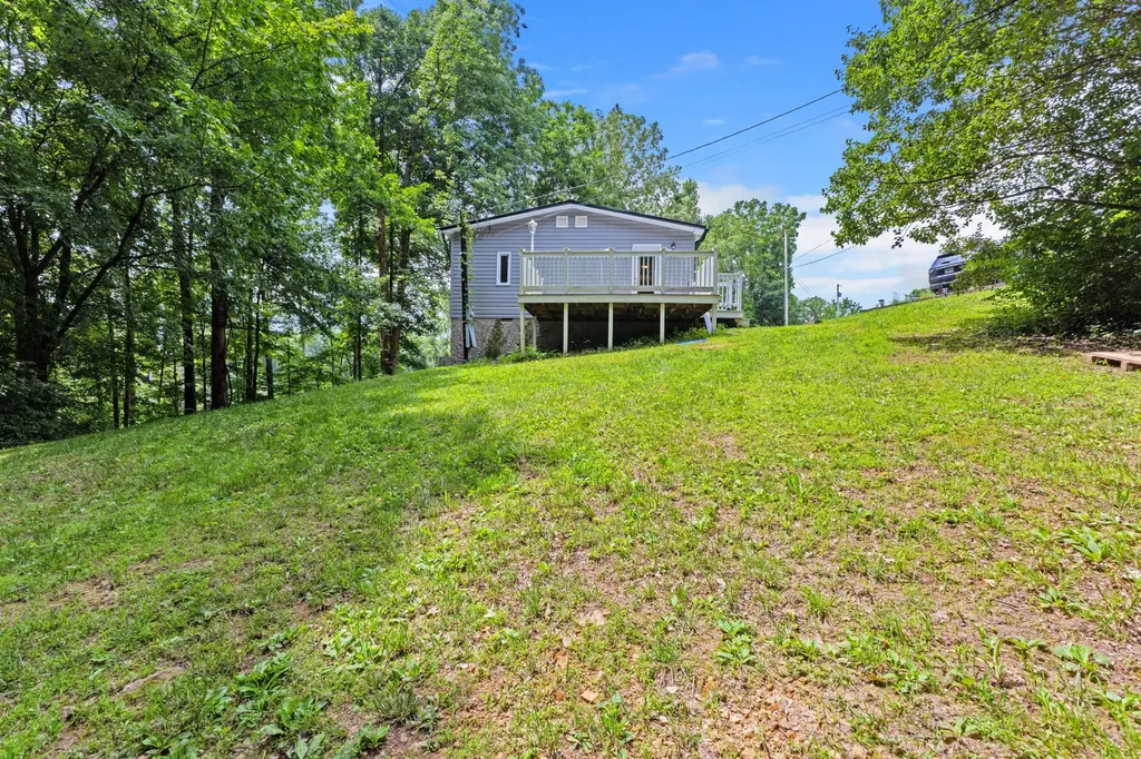 1022 Dogwood Lane Kingston Springs TN 37082