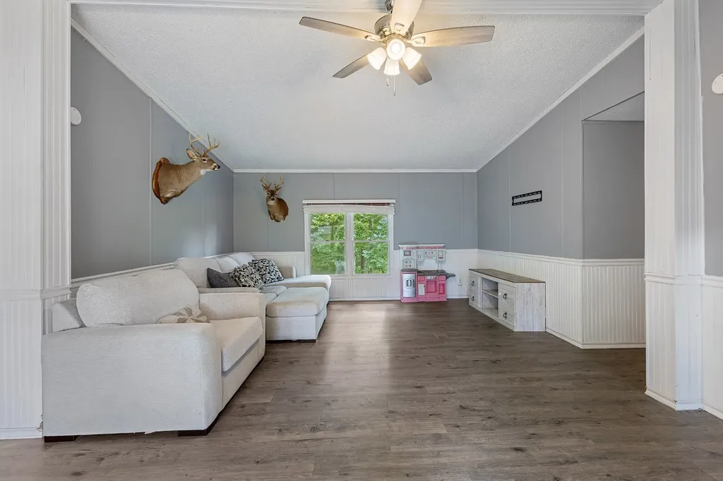 1022 Dogwood Lane Kingston Springs TN 37082