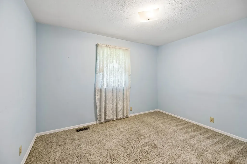 10924 Rials Branch Road Bon Aqua TN 37025