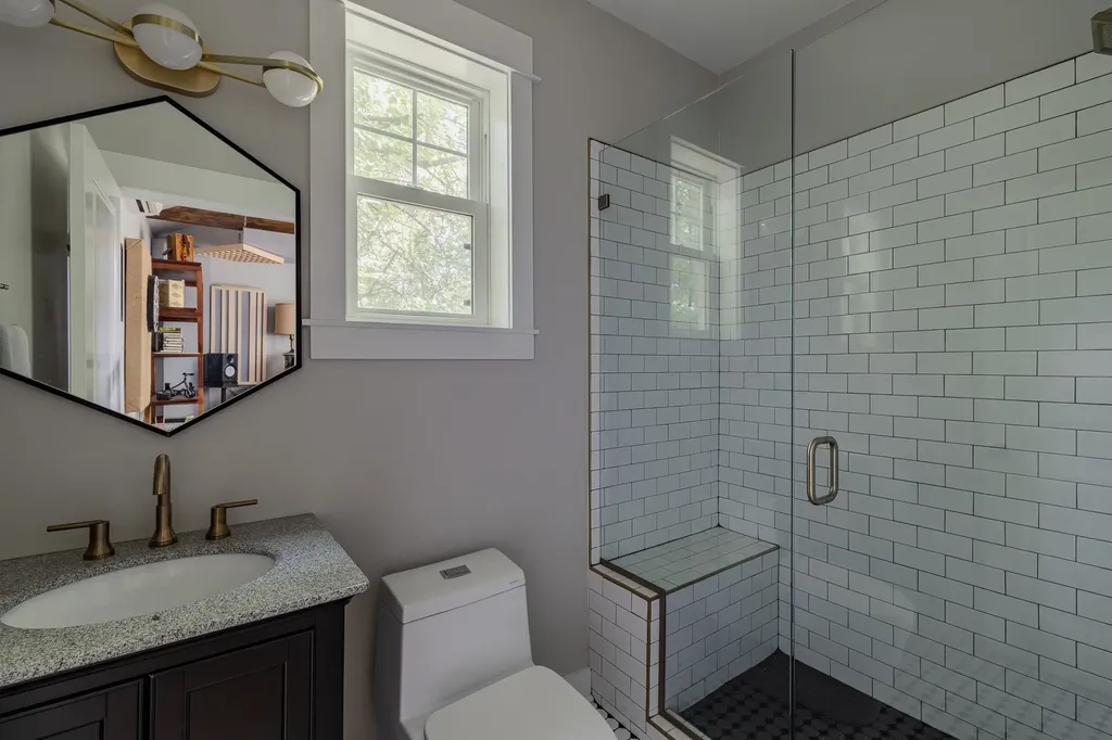 1113 Kirkland Avenue Nashville TN 37216