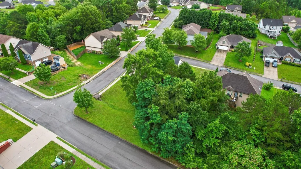 8382 Ingram Lane Hixson TN 37343