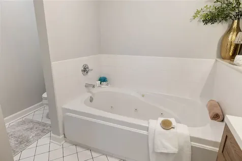 1807 Brentwood Pointe Franklin TN 37067