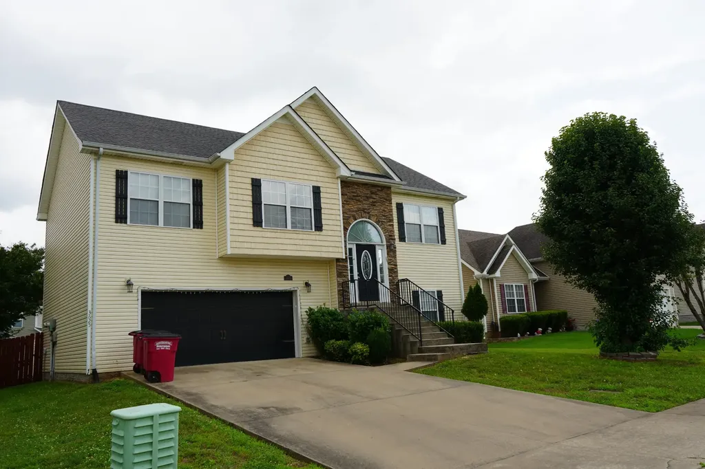 3625 Fox Den Lane Clarksville TN 37040