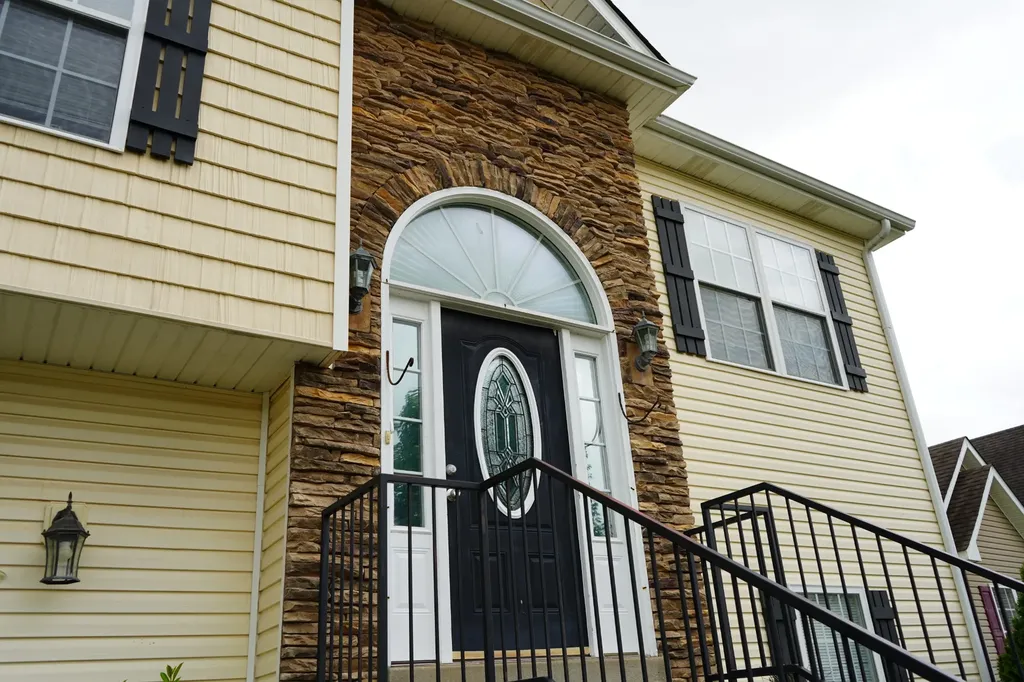 3625 Fox Den Lane Clarksville TN 37040