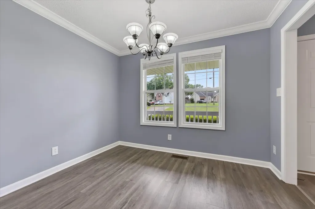 377 Brook Mead Drive Clarksville TN 37042
