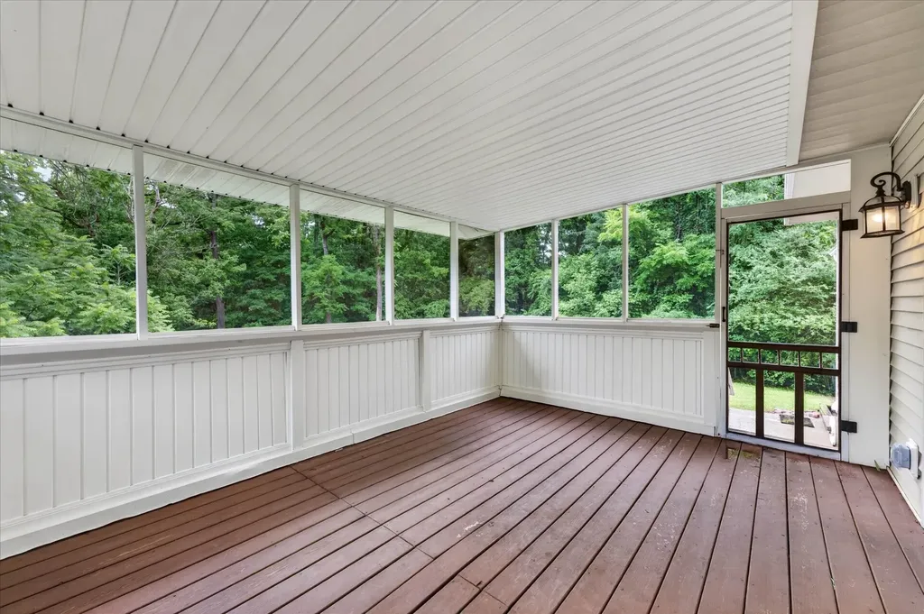377 Brook Mead Drive Clarksville TN 37042