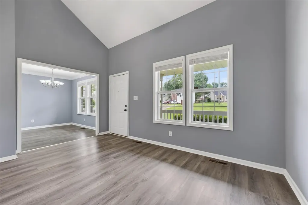 377 Brook Mead Drive Clarksville TN 37042