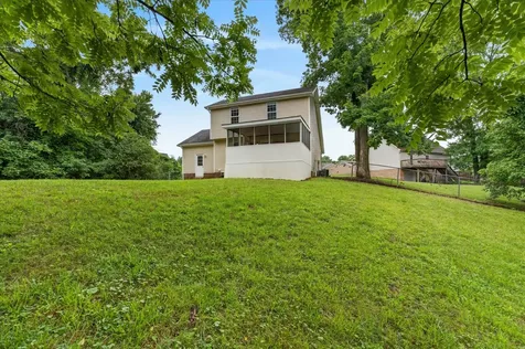 377 Brook Mead Drive Clarksville TN 37042