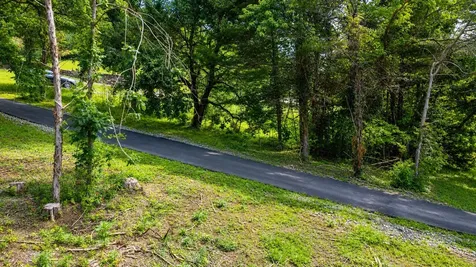 180 Lake Hollow Road Woodbury TN 37190