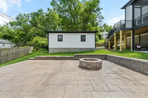 1423 Fulton Street Nashville TN 37206