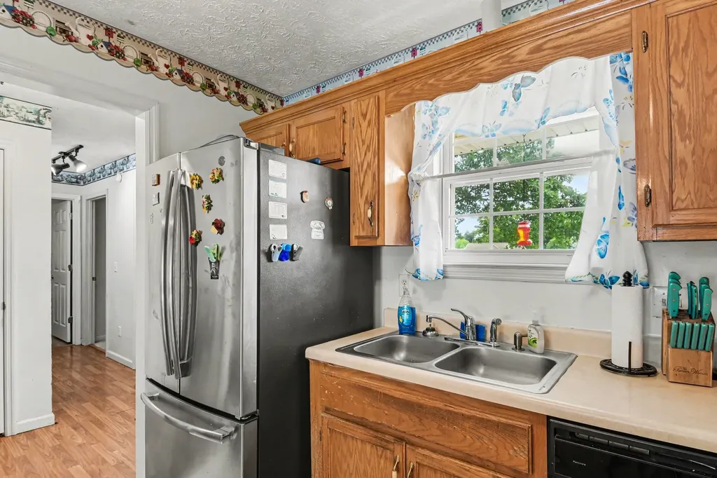 105 Brookside Point Springfield TN 37172