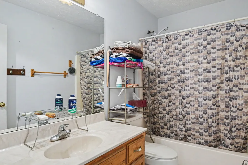 105 Brookside Point Springfield TN 37172