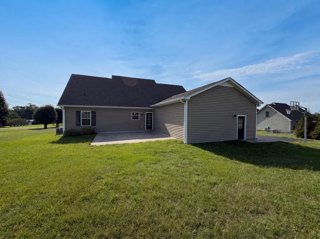 131 Mitchell Road Portland TN 37148