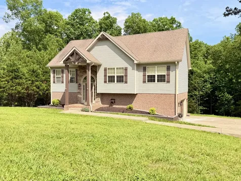5005 Marion Road Cunningham TN 37052