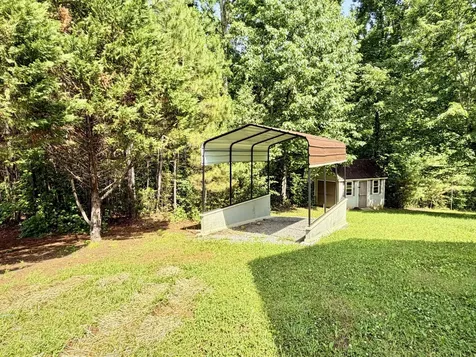 5005 Marion Road Cunningham TN 37052