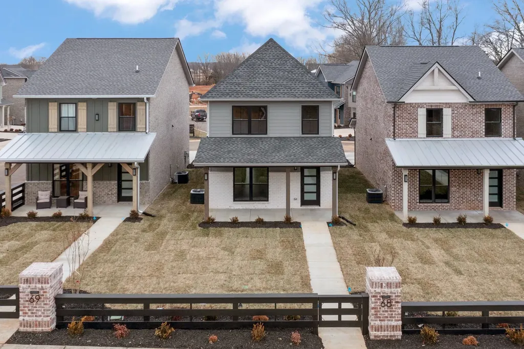 68 Beckay Court Clarksville TN 37043