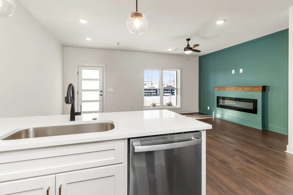 68 Beckay Court Clarksville TN 37043