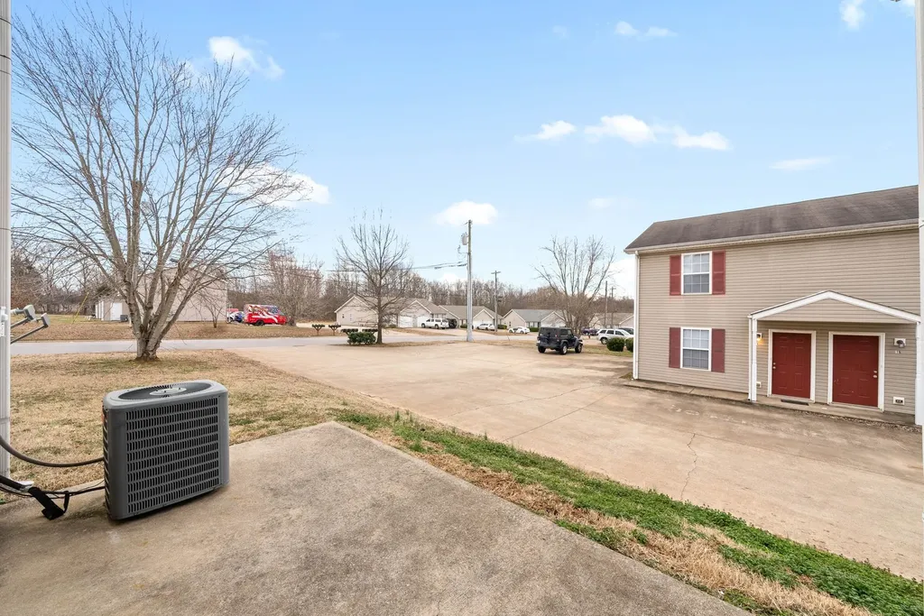 248 Executive Avenue Clarksville TN 37042