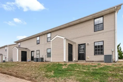 248 Executive Avenue Clarksville TN 37042