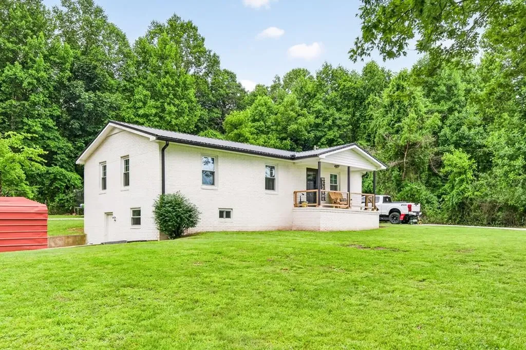 520 Phifer Mine Road Spencer TN 38585
