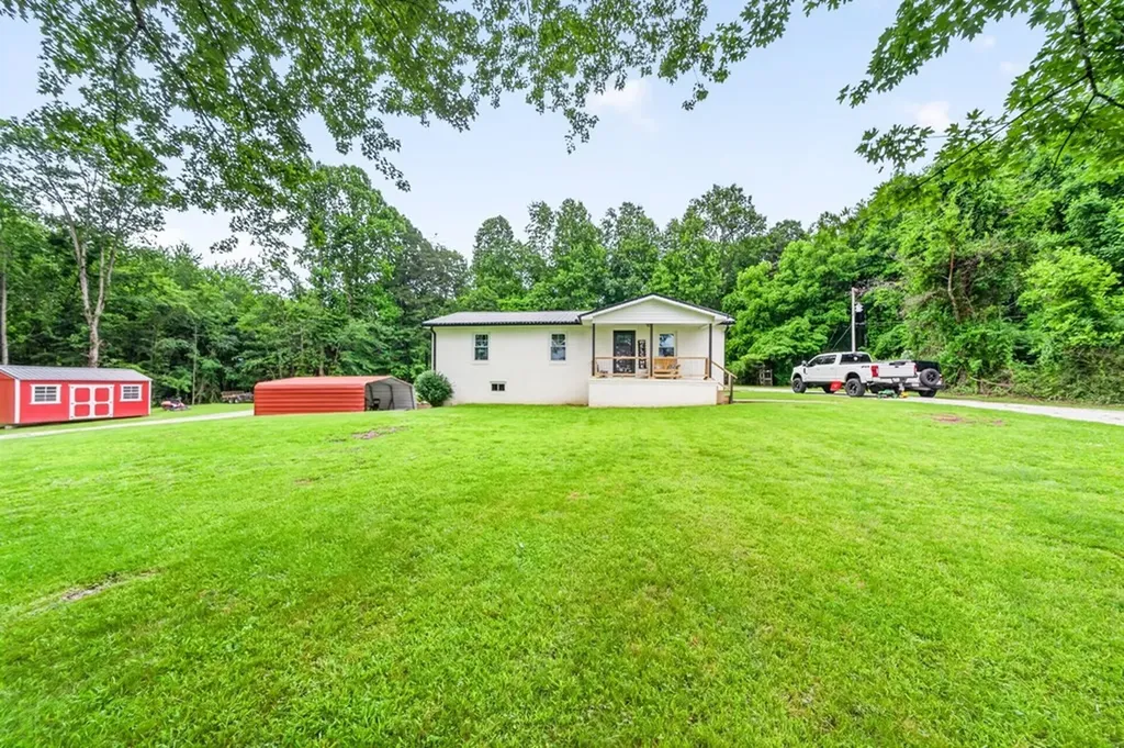 520 Phifer Mine Road Spencer TN 38585