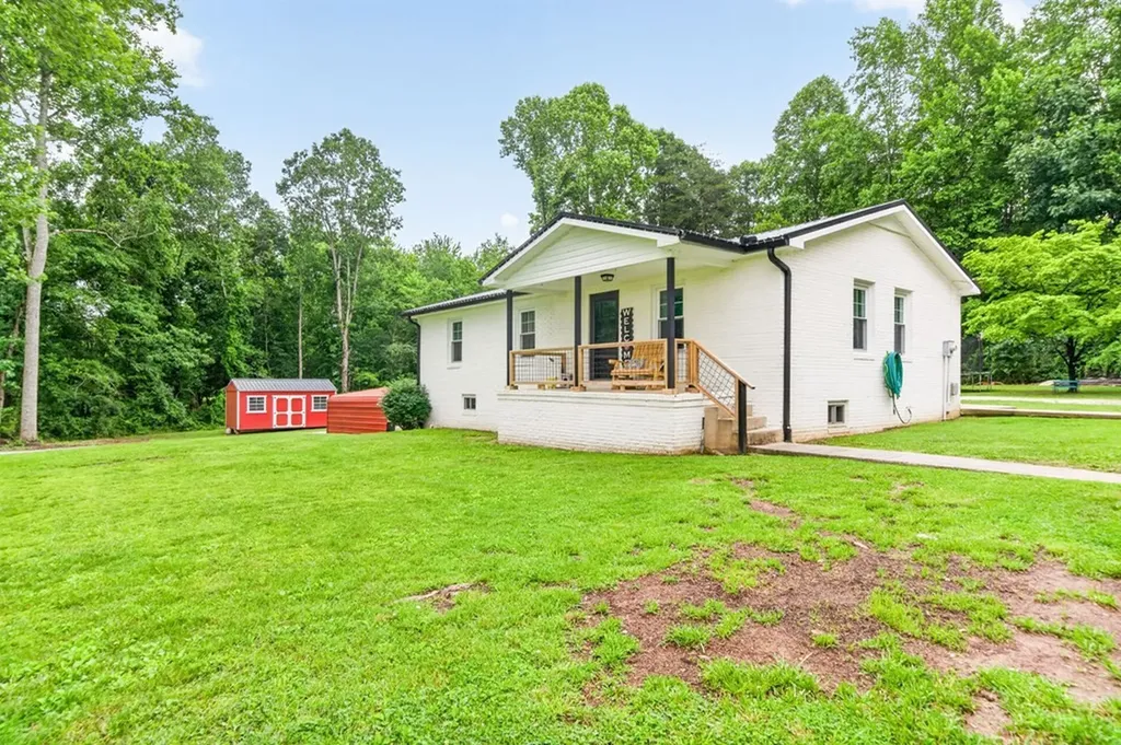 520 Phifer Mine Road Spencer TN 38585