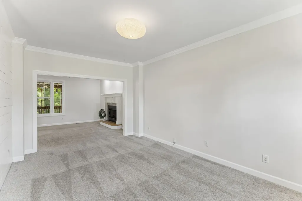 1404 Brook Drive Columbia TN 38401